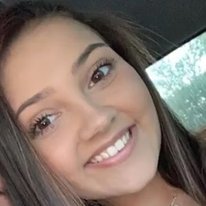 Meet your Posher, Lynsie